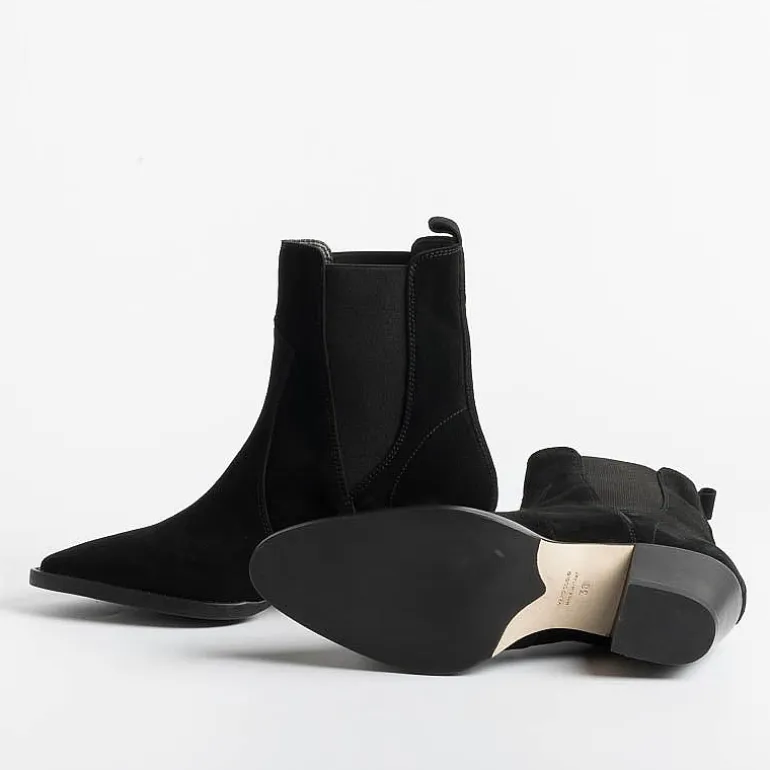 Anna F. Texans*Anna F - Texan - 9690 - Black Velor