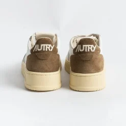 AUTRY - Collezione donna Sneakers*Autry - Aulw Sl06 - Sneakers - Low Wom Suede Leat - White Cigar