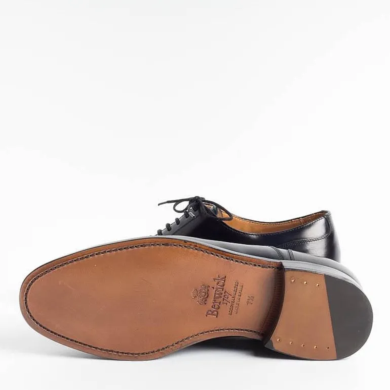 Berwick 1707 Wedding Shoes* - Francesina - 4491 - Black