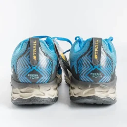 NEW BALANCE - Collezione Uomo Sneakers*New Balance - Mthierv6 Sneakers - Light Blue
