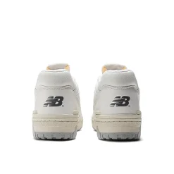 NEW BALANCE - Collezione Uomo Sneakers*New Balance - Sneakers Bb550Pwg - White Beige