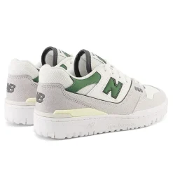 NEW BALANCE - Collezione Donna Sneakers*New Balance - Sneakers Bbw550Sg - White Green