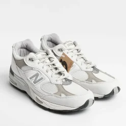 NEW BALANCE - Collezione Uomo Sneakers*New Balance - Sneakers M991Flb - White