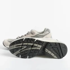 NEW BALANCE - Collezione Uomo Sneakers*New Balance - Sneakers M991Gl - Grey