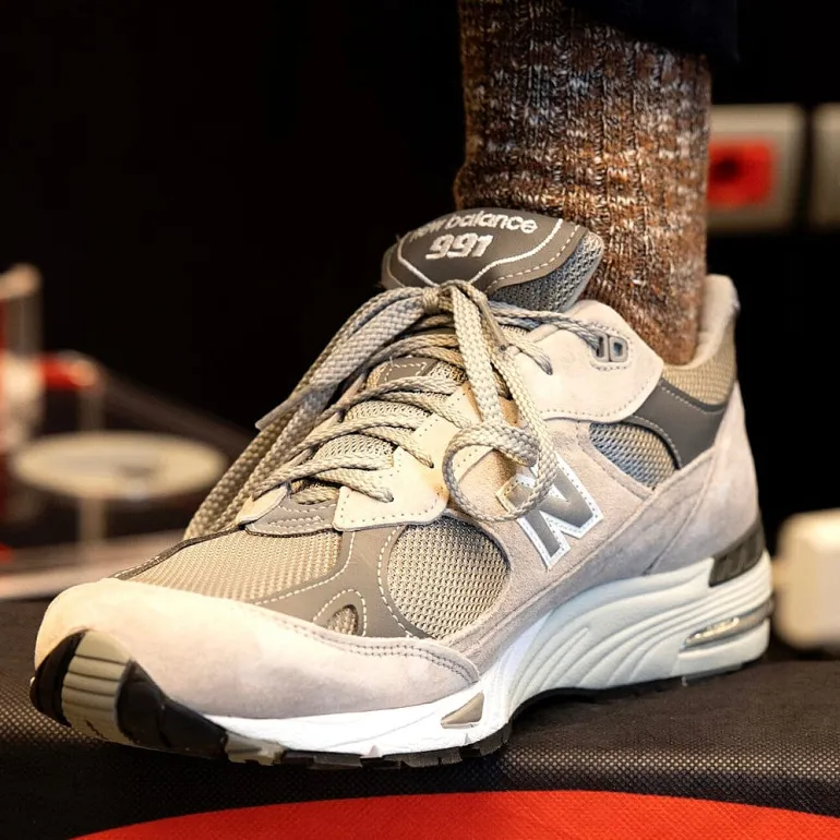NEW BALANCE - Collezione Uomo Sneakers*New Balance - Sneakers M991Gl - Grey