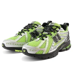 NEW BALANCE - Collezione Donna Sneakers*New Balance - Sneakers M1906Rcg - Yellow