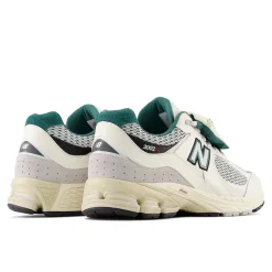 NEW BALANCE - Collezione Uomo Sneakers*New Balance - Sneakers M2002Rvd - White Green