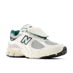 NEW BALANCE - Collezione Uomo Sneakers*New Balance - Sneakers M2002Rvd - White Green