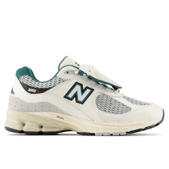 NEW BALANCE - Collezione Uomo Sneakers*New Balance - Sneakers M2002Rvd - White Green