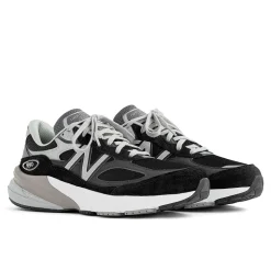 NEW BALANCE - Collezione Donna Sneakers*New Balance - Sneakers W990Bk6 - Black