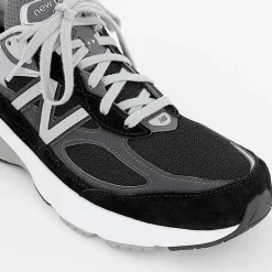 NEW BALANCE - Collezione Donna Sneakers*New Balance - Sneakers W990Bk6 - Black