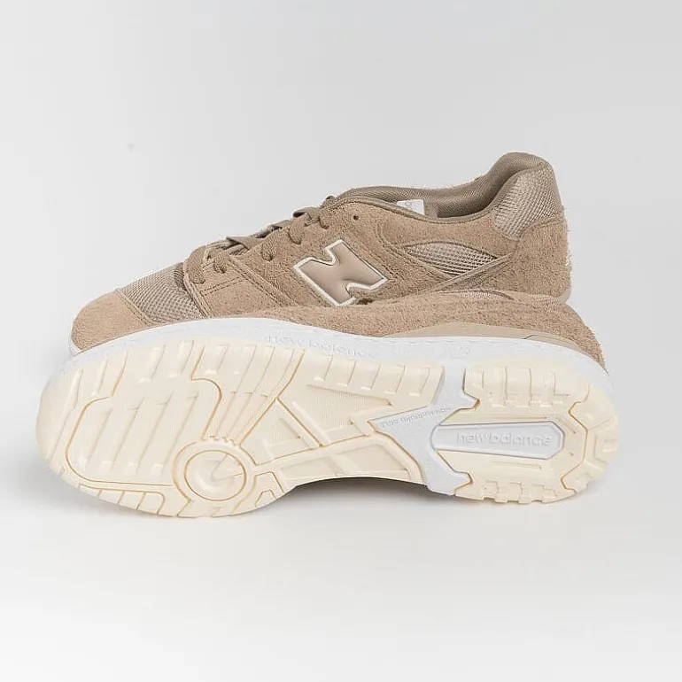 NEW BALANCE - Collezione Uomo Sneakers*New Balance - Unisex Sneakers Bb550Pha - Beige
