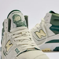 NEW BALANCE - Collezione Donna Sneakers*New Balance - Unisex Sneakers Bb650Rvg - White Green